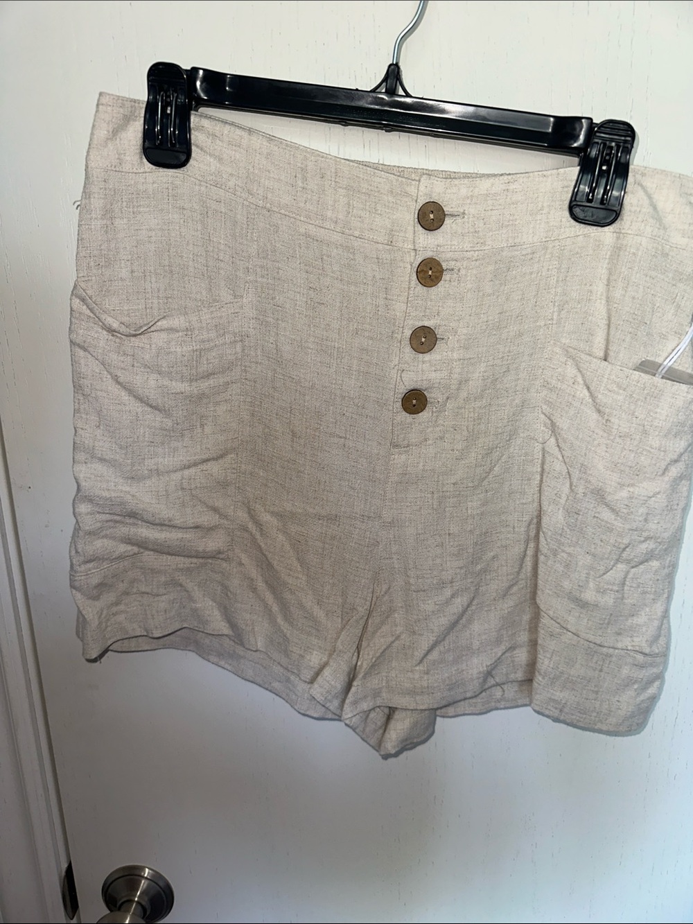 LC Lauren Conrad Cream High-Waist Button Front Linen-Blend Shorts